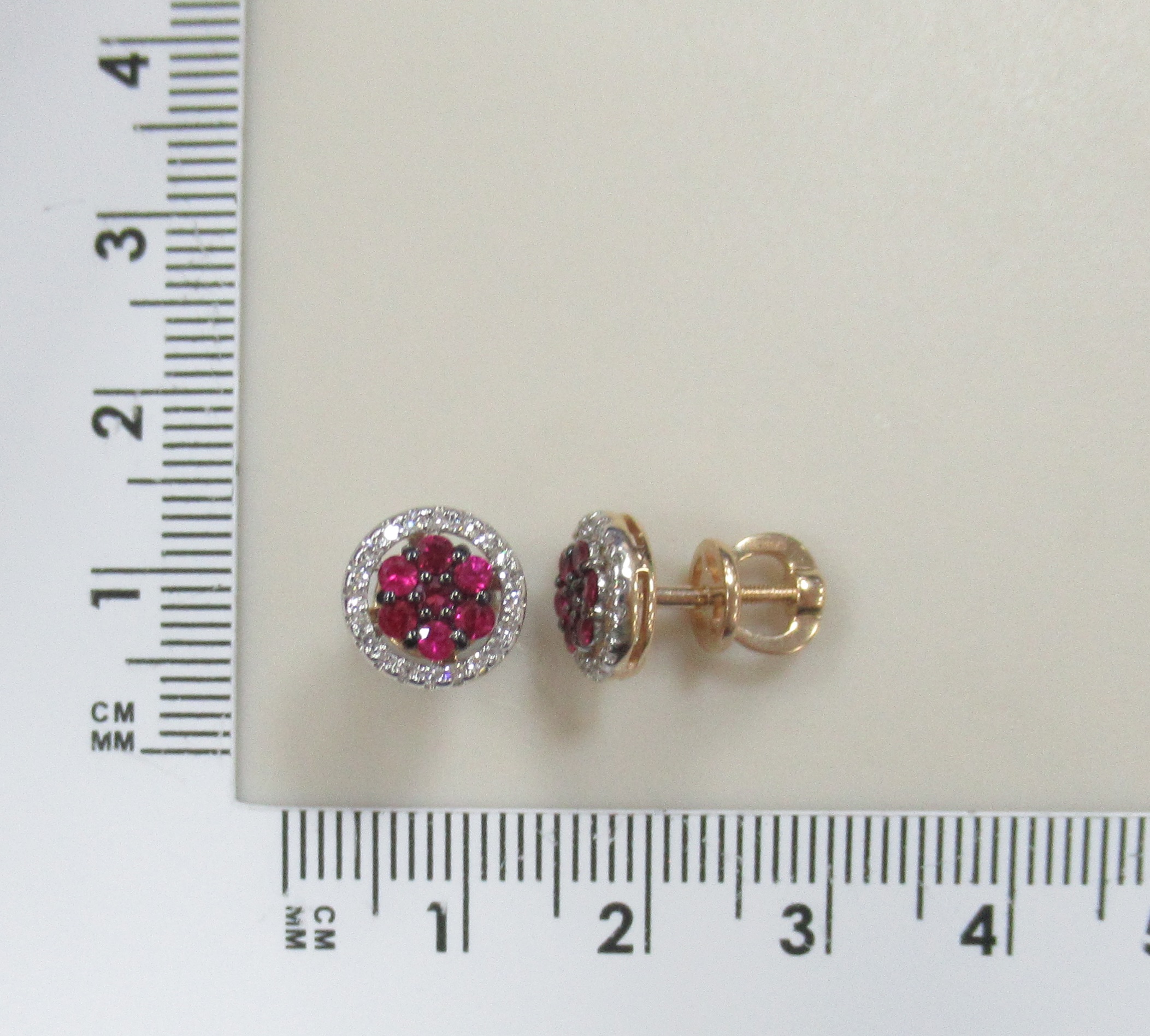 10511-001327 Серьги (Au 585)